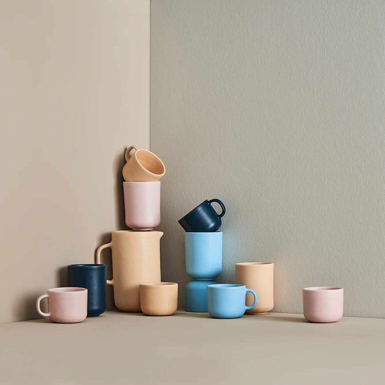 Teetasse handmade Stoneware Cup Rose - Image 3