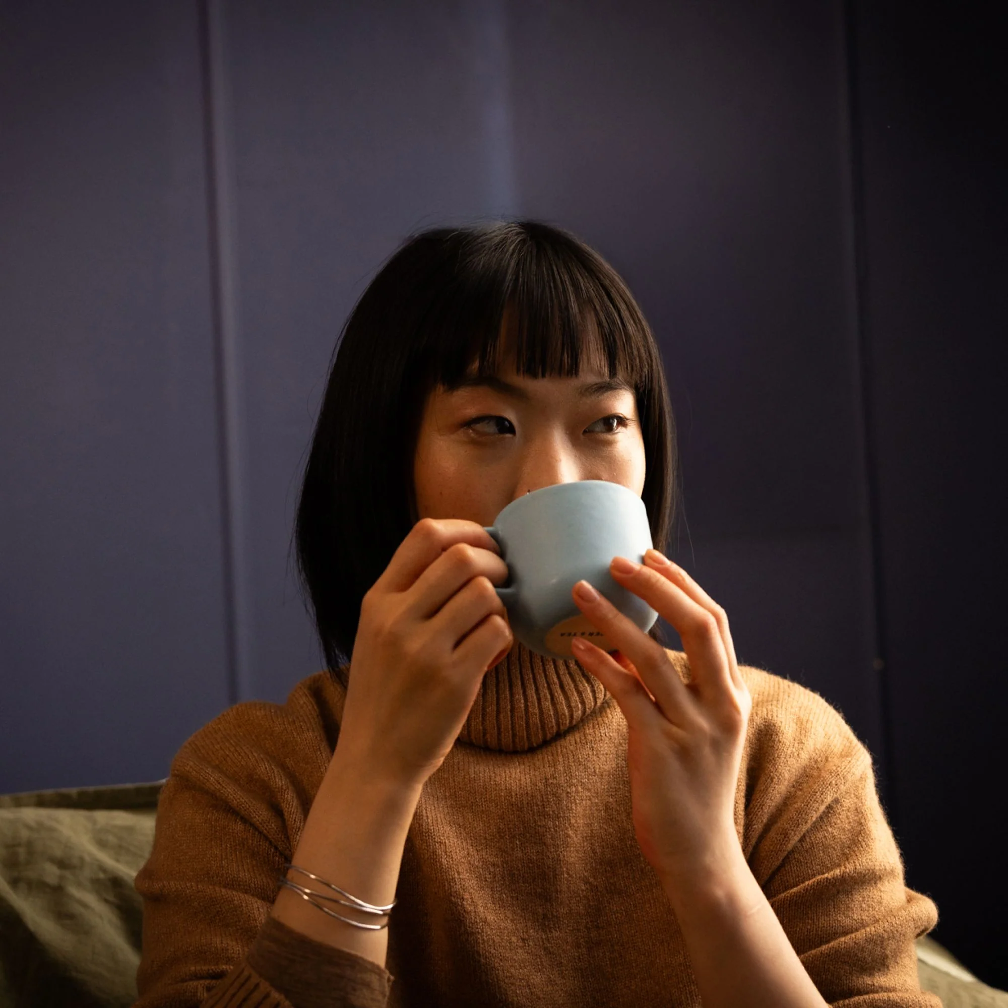 Teetasse handmade Stoneware Cup with Handle Light Blue - Image 3